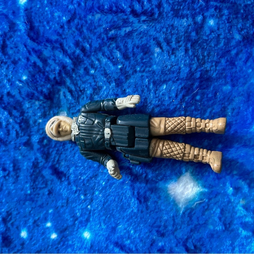 🔥$2 Action Figure with Black and Tan Outfit